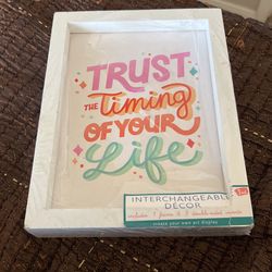 Interchangeable Decorative Frame