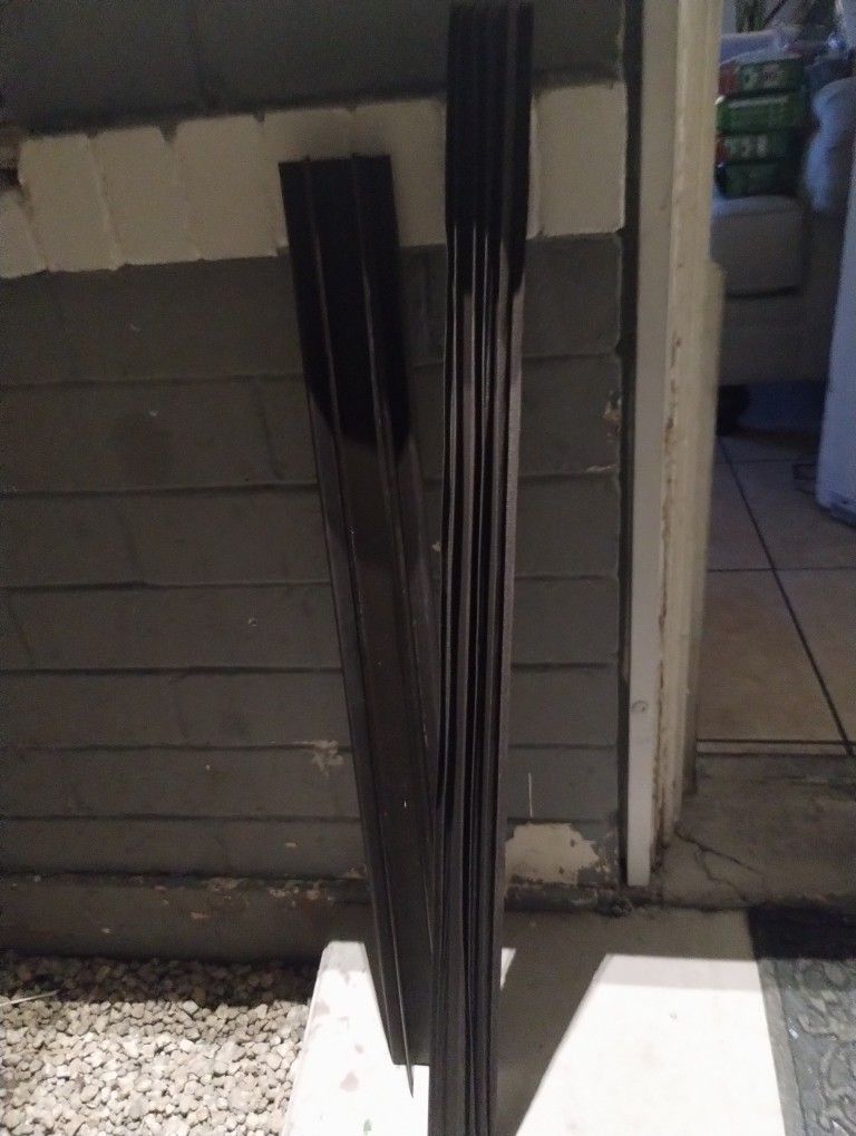 Door Cinches