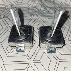 2 HID Headlight Bulb Set 