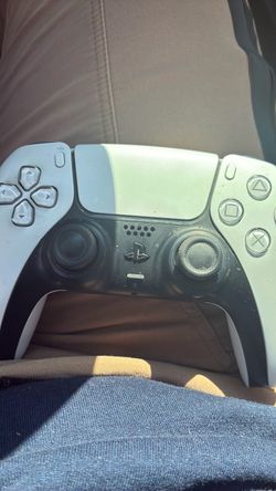 PS5 CONTROLLER