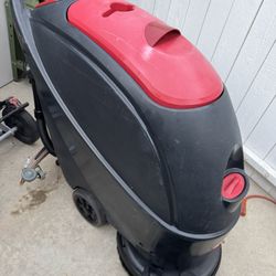 DAYTON FLOOR SCRUBBER/VAC