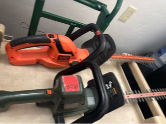 Hedge Trimmers no batteries