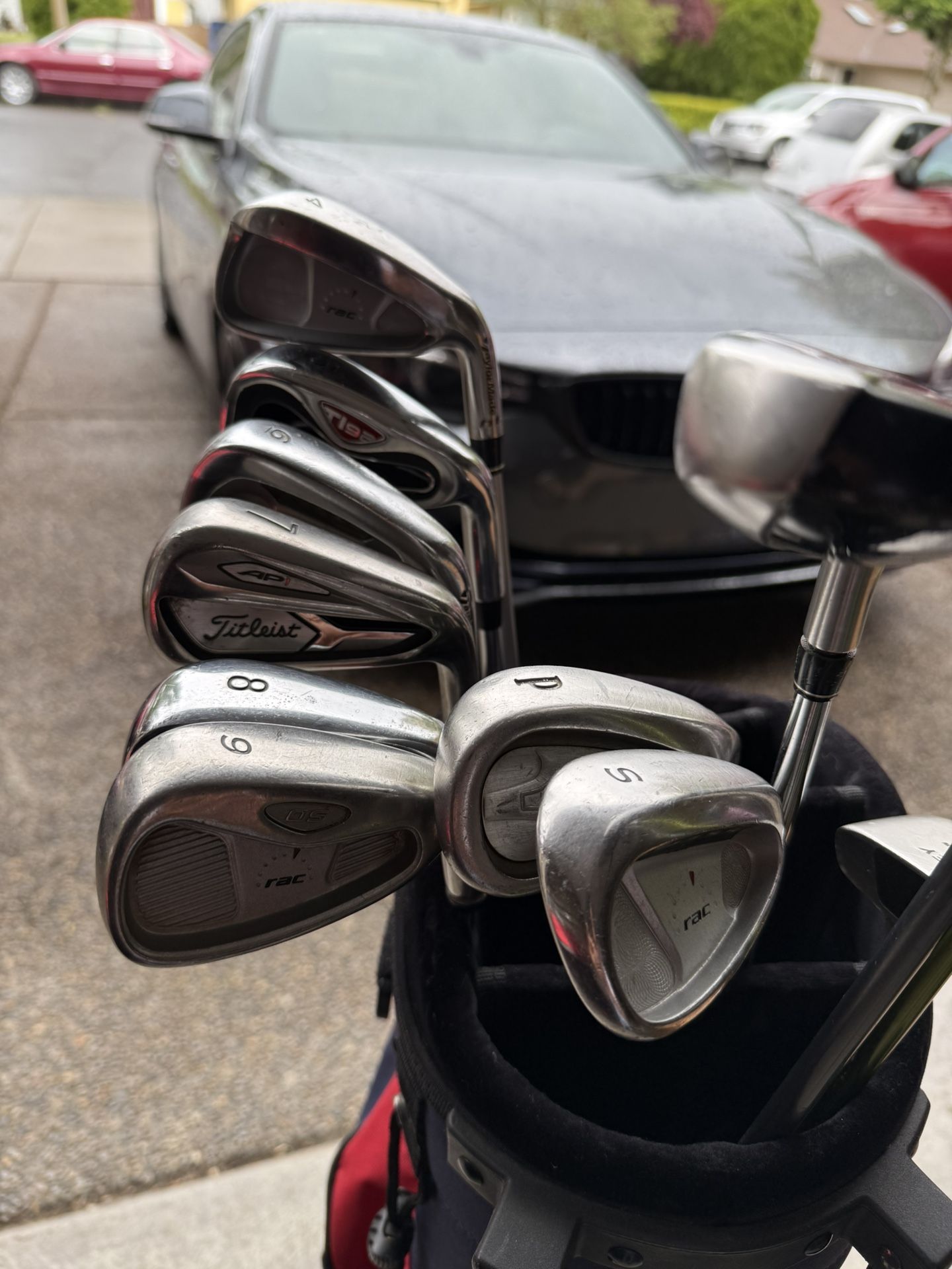 Complete Set Of Golf Club
