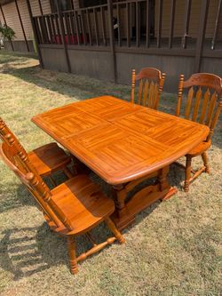 Wood Dining Table and Chair Set