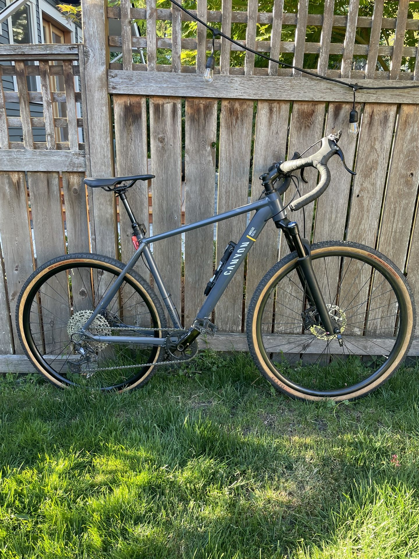 Canyon Gravel Bike