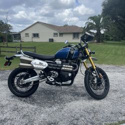 Triumph Scrambler 1200xe