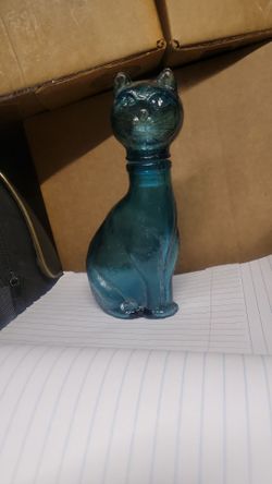 Glass Art Taiwan , Blue Cat Decanter