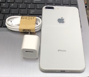 iPhone 8 Plus 64GB Factory Unlocked-Silver