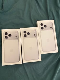📱 BRAND NEW iPHONE 17 PRO MAX SILVER – UNLOCKED 🤍
