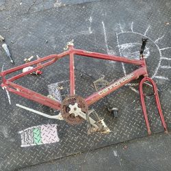 95 Cannondale Frame In OK Condition 