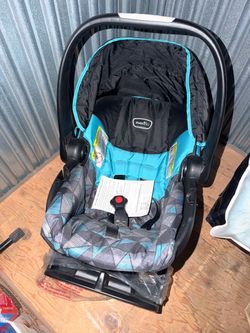 Evenflo Car seat NEW