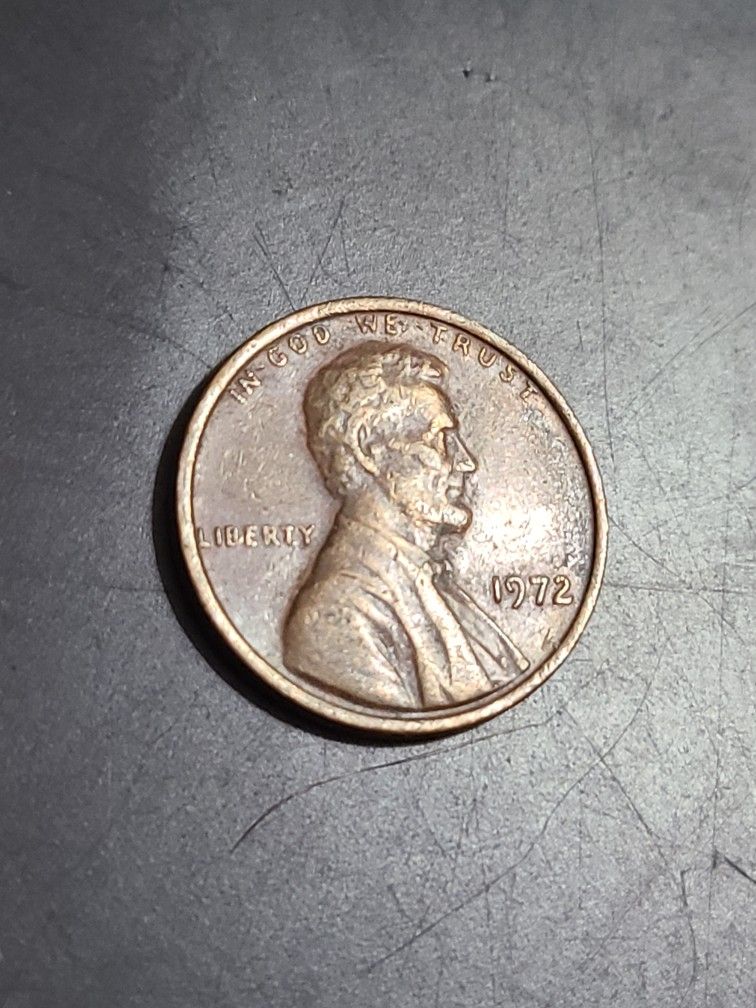 1972 No Mint Mark Penny With Mint Errors.