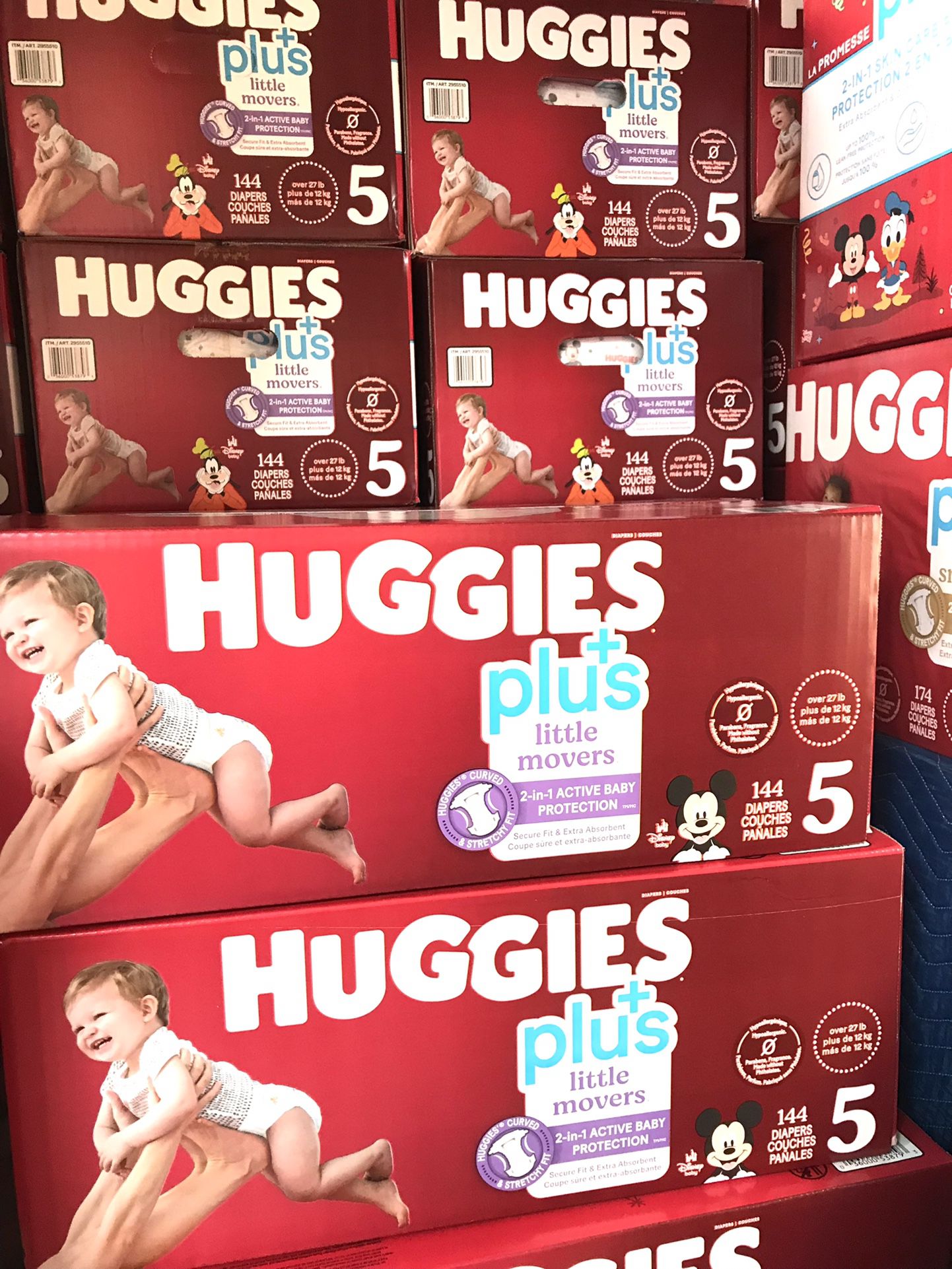 Huggies Little Movers Plus Size 5/144 Diapers 