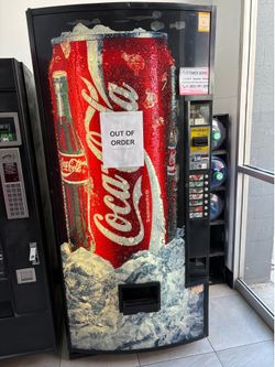Soda vending machine for sale