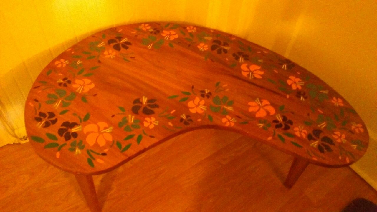 3 leg antique kidney shape table