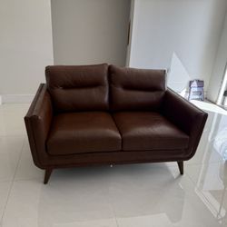 Beautiful Leather Couch !!  