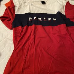 Oakley Shirt