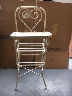 Vintage Baby doll metal high chair
