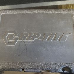GRIP-TITE SOCKETS 