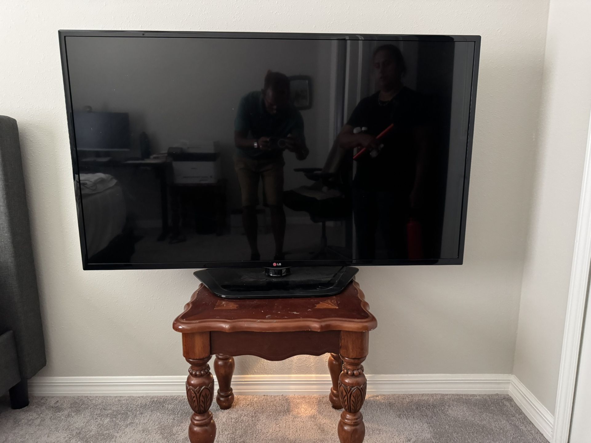 55 Inch LG TV LN5400