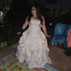 Oleg Casino Wedding Dress