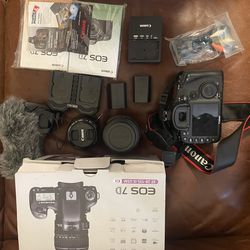 Lot of like new high end Canon DSLR camera kit plus extra 50mm lens and premium videography photographer equipment accessories!