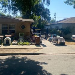 Yard Sale 