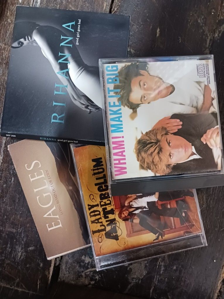 17 CDs Of Popular Bands