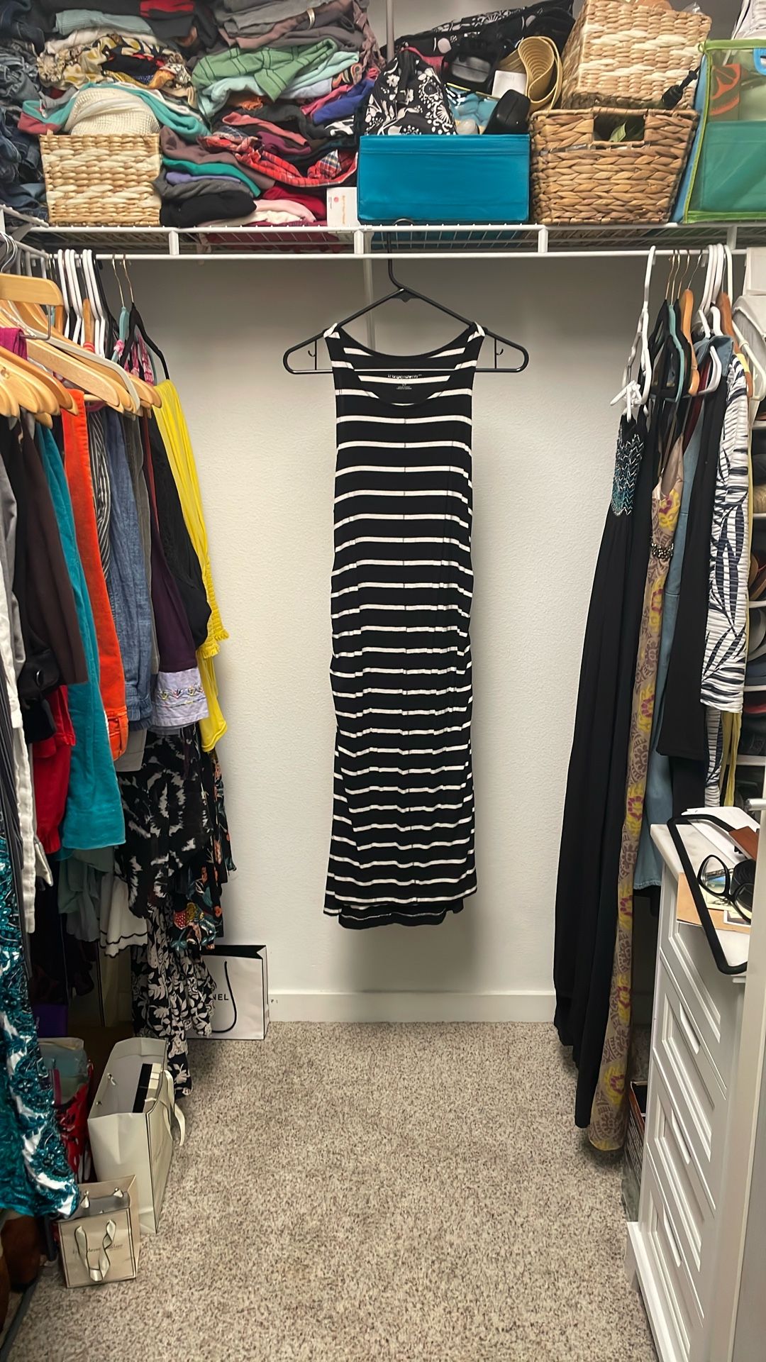 Stretchy Black And White 