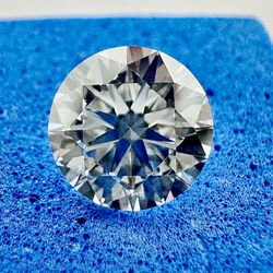 Lab Grown Diamond 1.04 ct Round IGI VVS2 E
