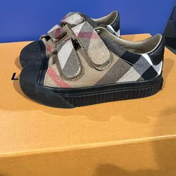 Burberry Shoes Baby Size- 9.5 