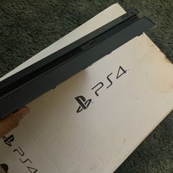 PS4 slim