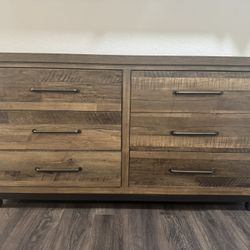 Six drawer Wood Dresser