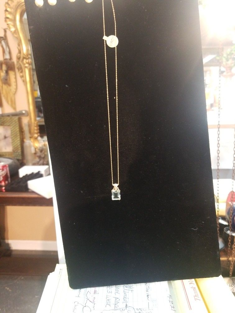 Precious stone necklace