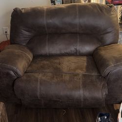 Brown Leather Reclining Couch 