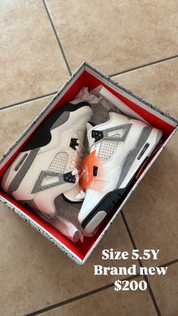 Jordan 4 White Cement 5.5Y