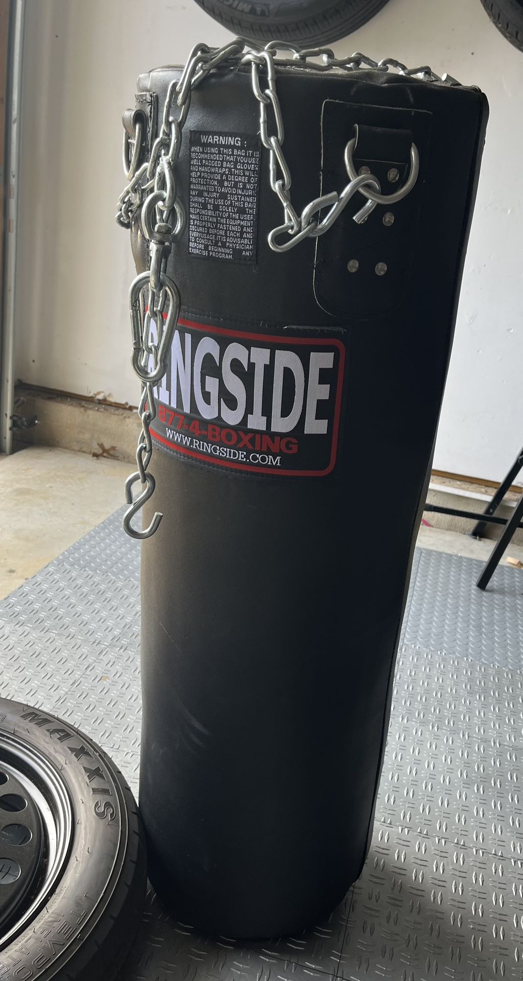 RINGSIDE 70 Lb Punching Bag 