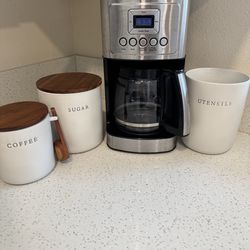 Coffee maker/ coffee,sugar, utensils containers