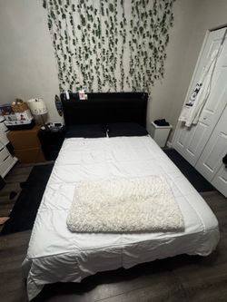Queen bed frame with 4 drawers