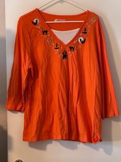 Orange Embroidered Halloween V-Neck Top, women’s XXL, EUC, worn once