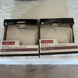 Delta Towel Ring Brand New (2)