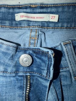 Levi’s 721 High Rise Skinny
