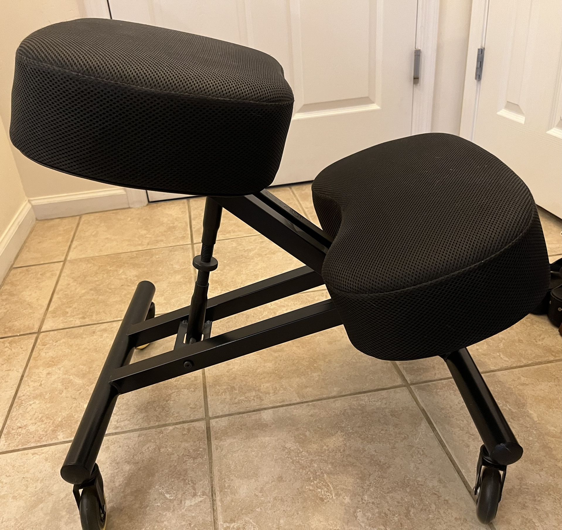 Ergonomic Kneeling Office Chair