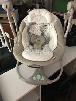 Baby swing with music