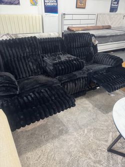 Reclining sofa and loveseat