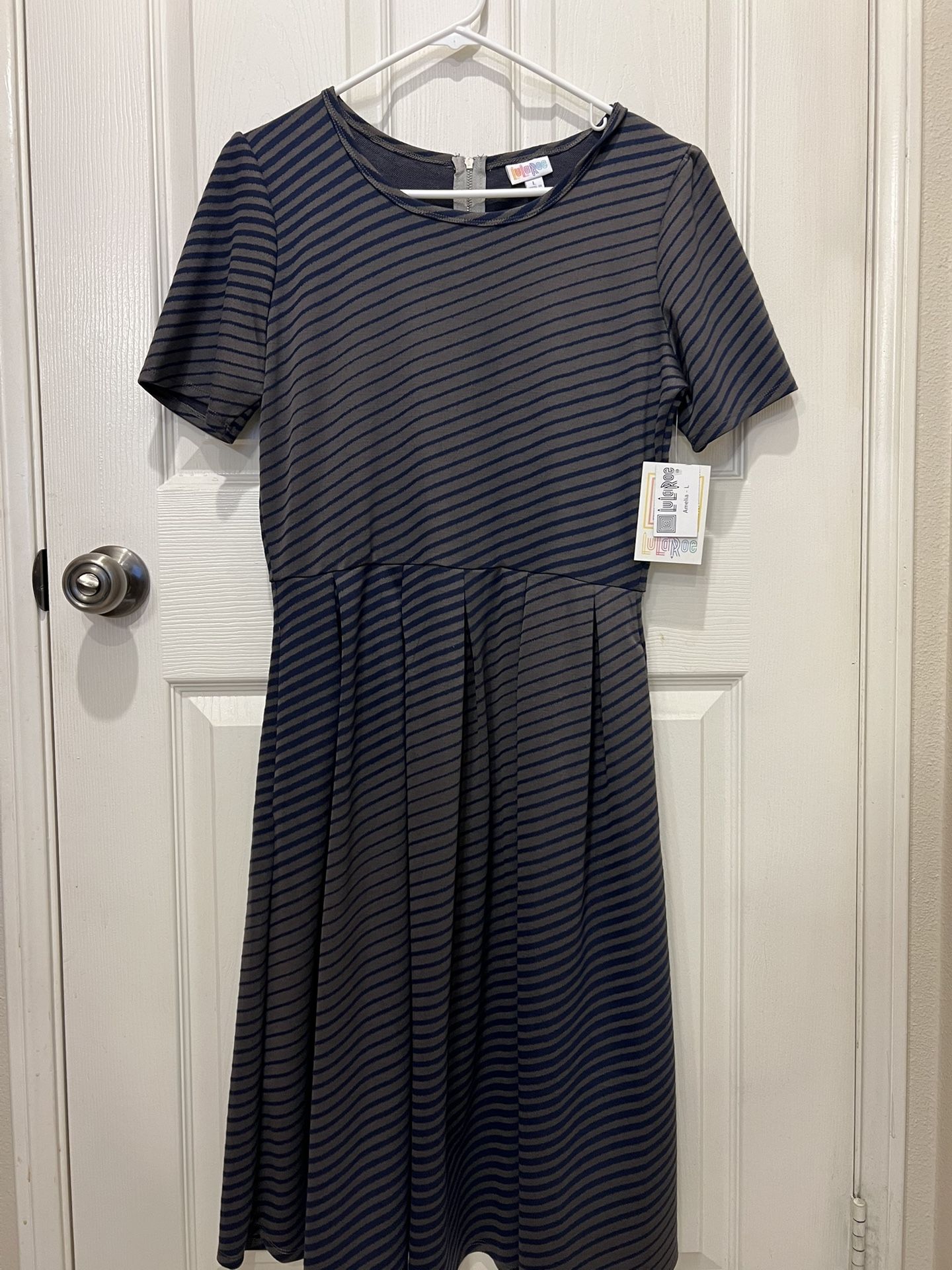 Lularoe Amelia Dress