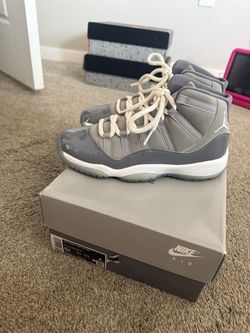 Cool grey 11