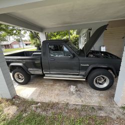 1985 Jeep Comanche 