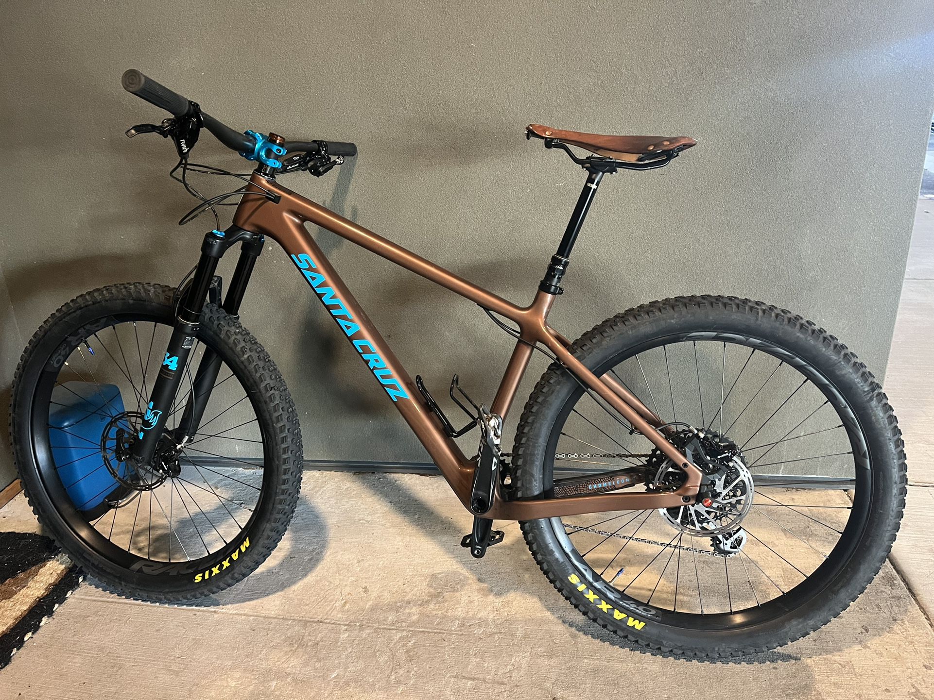 2021 Santa Cruz Carbon Chameleon Large 27.5