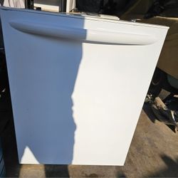 Frigidaire Gallery Dishwasher